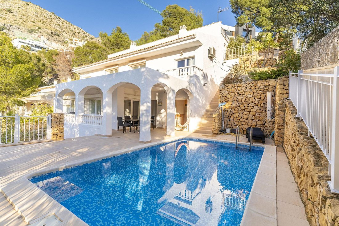 Villa in Altea, Valencian Community, Spain 1 - 16987832