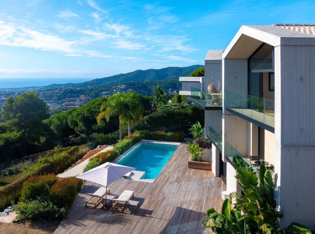 Villa in Cabrils, Catalonia, Spain 2 - 17293468