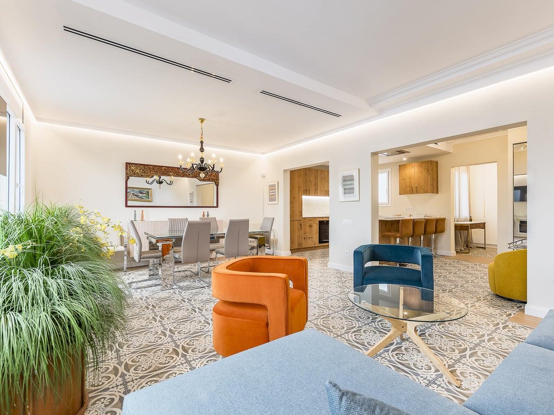 Apartment in Eixample, Barcelona, Spain 1 - 15489452