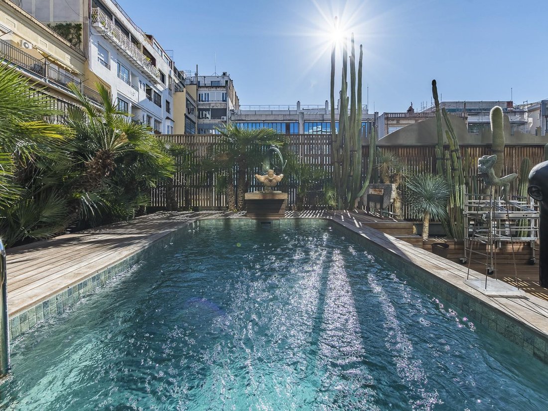 Apartment in Eixample, Barcelona, Spain 3 - 17734765