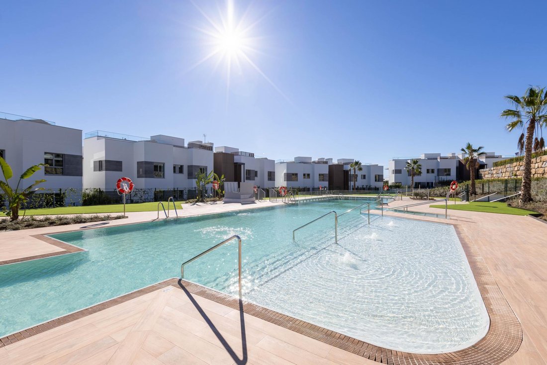 Apartment in Marbella, Andalusia, Spain 3 - 17514193