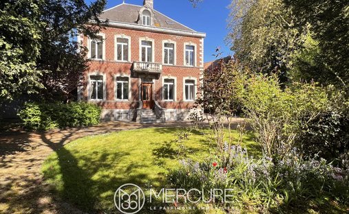 Estate in Tingry, Hauts-de-France, France 1