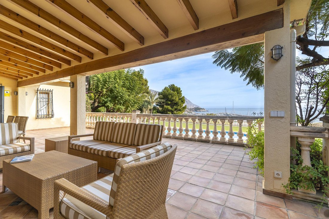 Villa in Zona de Mascarat, Valencian Community, Spain 5 - 16988786