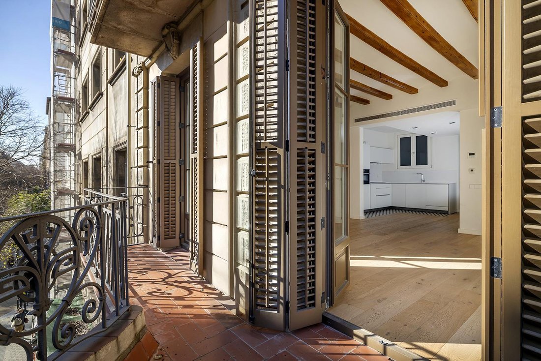 Apartment in Eixample, Barcelona, Spain 5 - 16877811