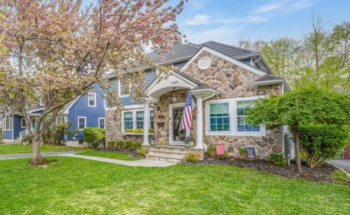 House in Chatham Township, New Jersey, United States 1
