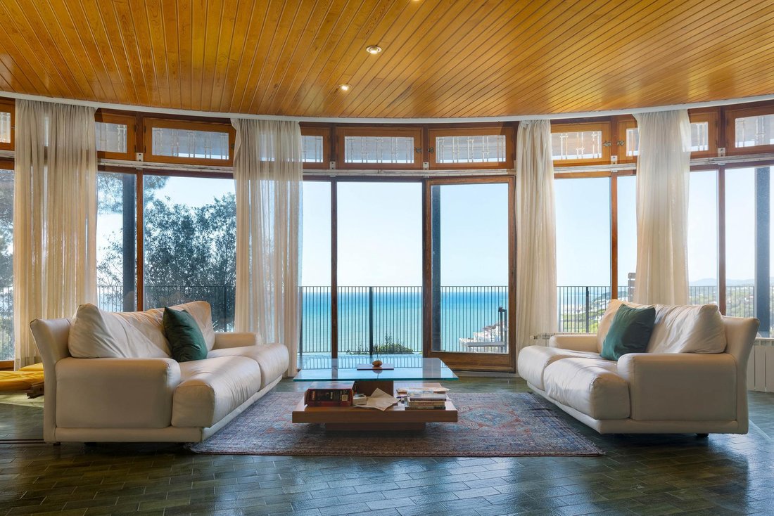 Villa in Sant Pol de Mar, Catalonia, Spain 1 - 16988077