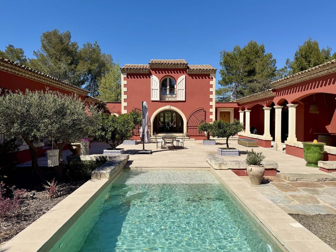Villa in Aubais, Occitania, France 4 - 16987739