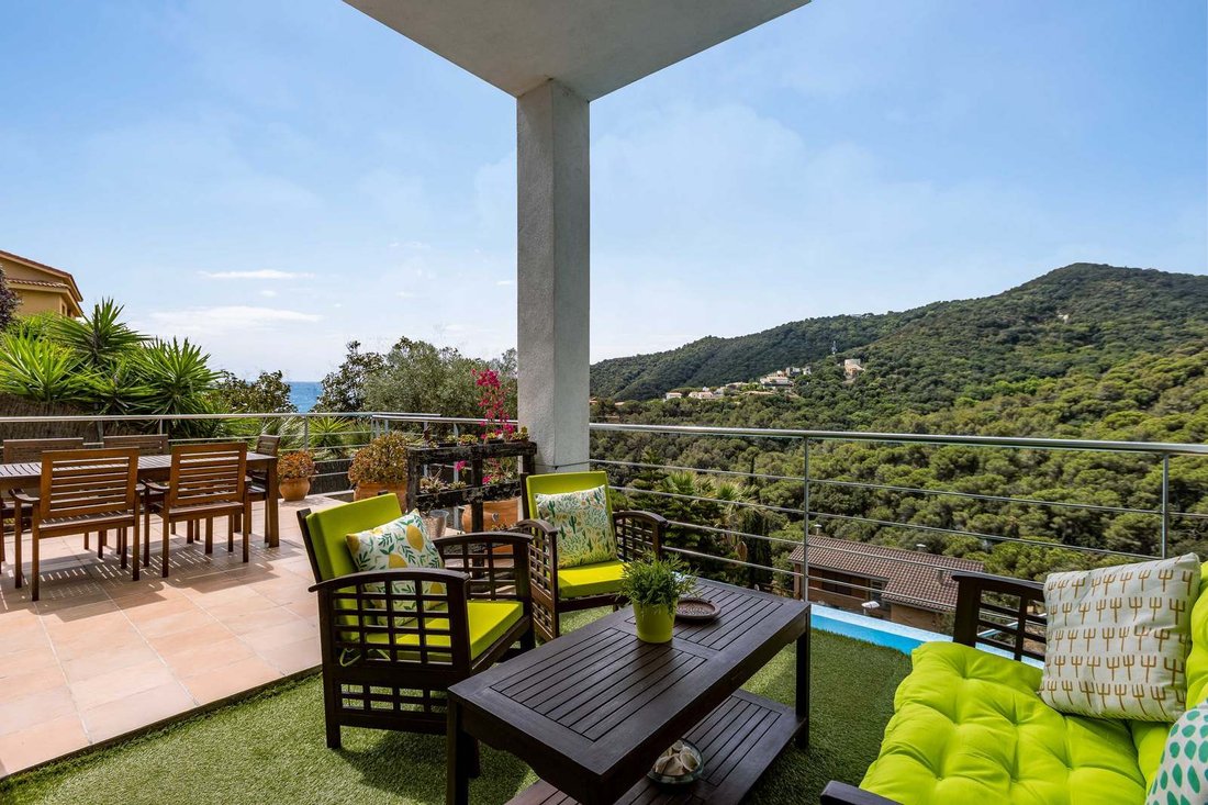 Villa in Alella, Catalonia, Spain 1 - 17154534