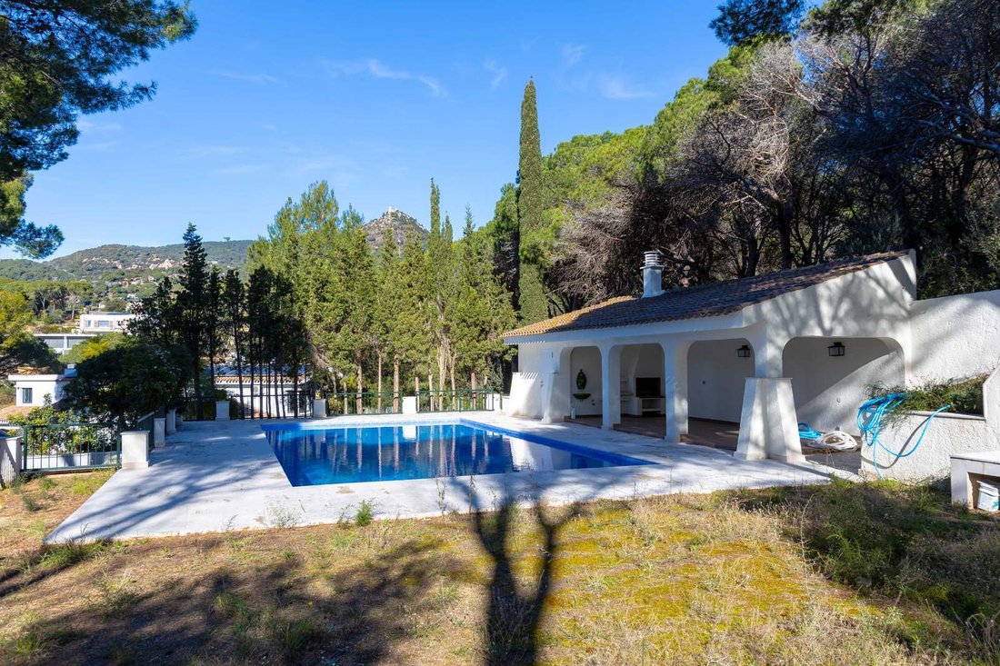 Villa in Cabrera de Mar, Catalonia, Spain 4 - 17099452