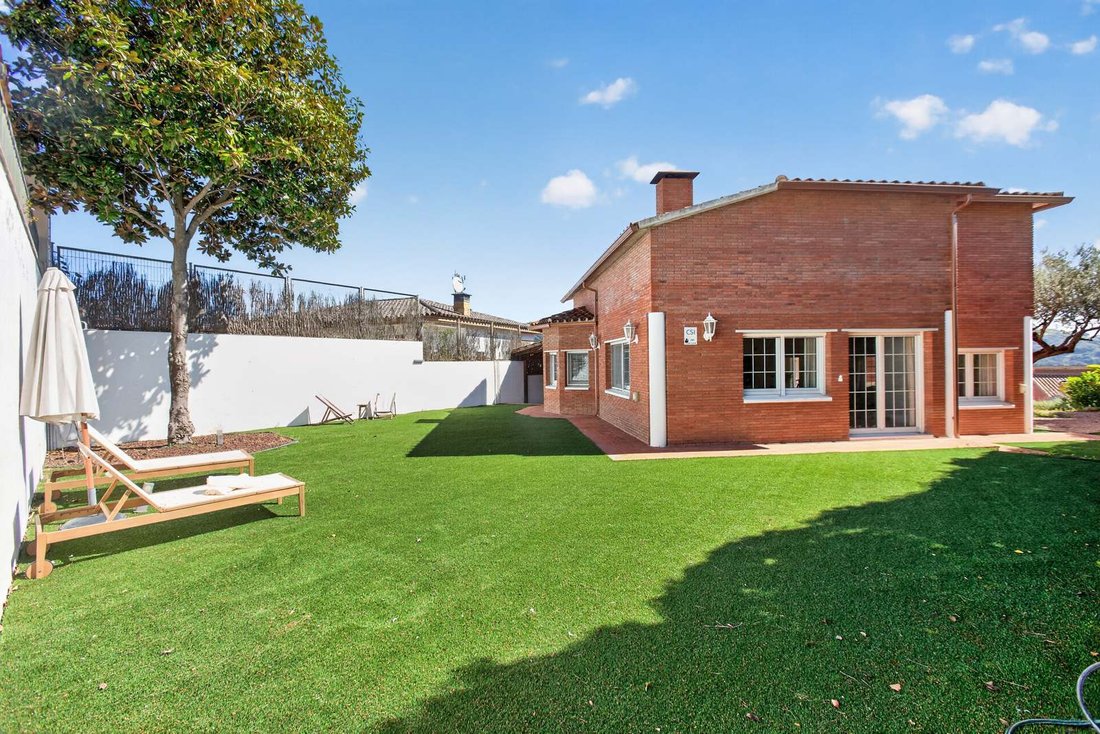 Villa in Argentona, Catalonia, Spain 3 - 17693970