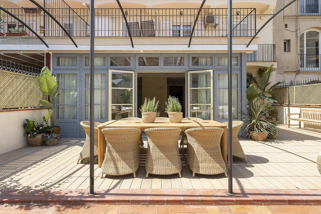 Apartment in Eixample, Barcelona, Spain 3 - 16987734