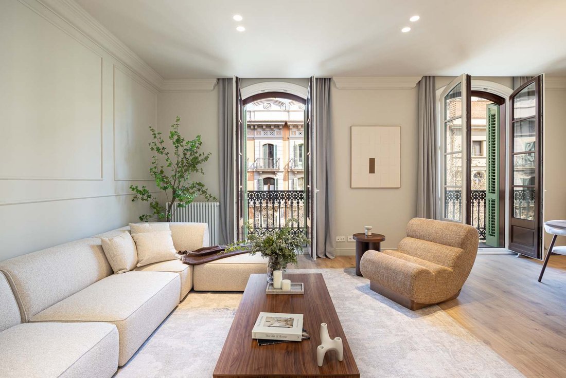 Apartment in Eixample, Barcelona, Spain 3 - 16463711