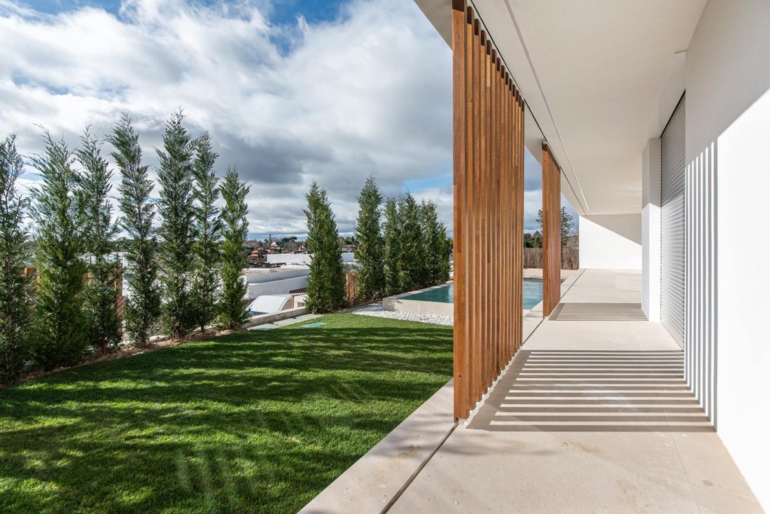 Villa in Boadilla del Monte, Comunidad de Madrid, Spain 3 - 16987612