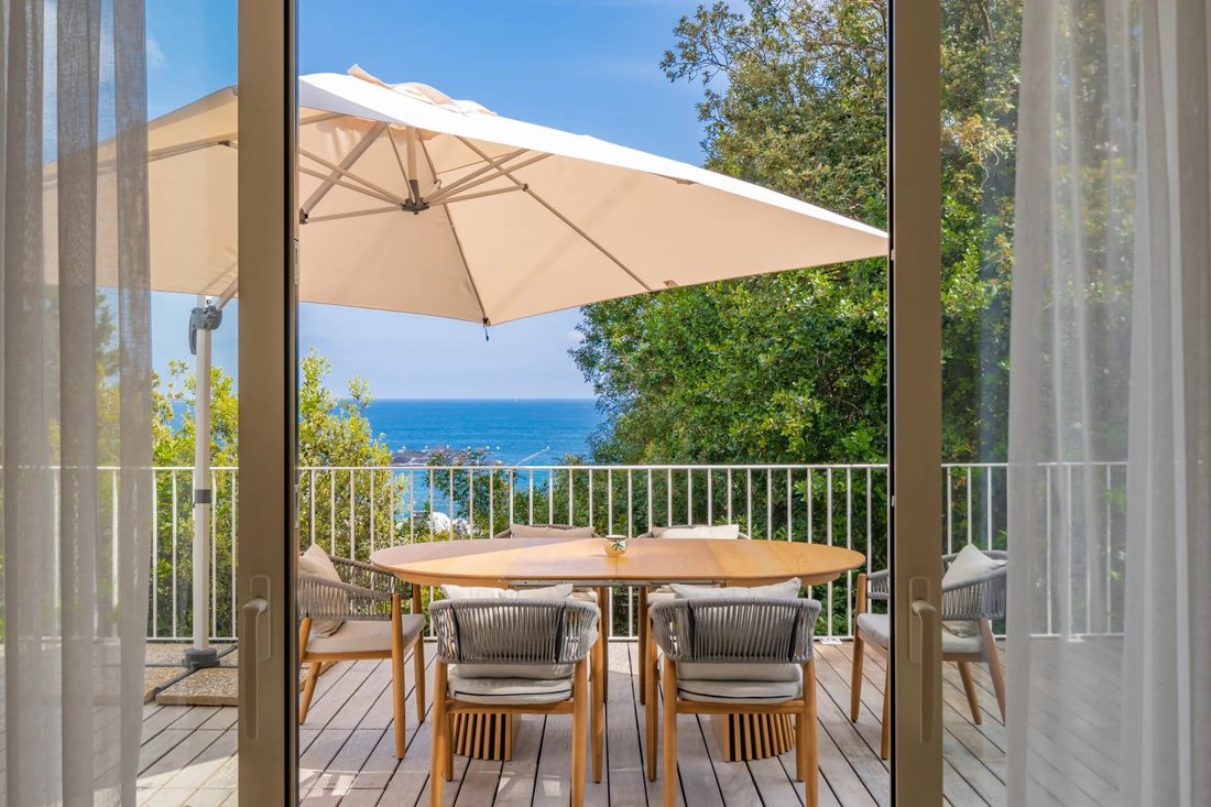 Villa in Cannes, Provence-Alpes-Côte d'Azur, France 1 - 17797378