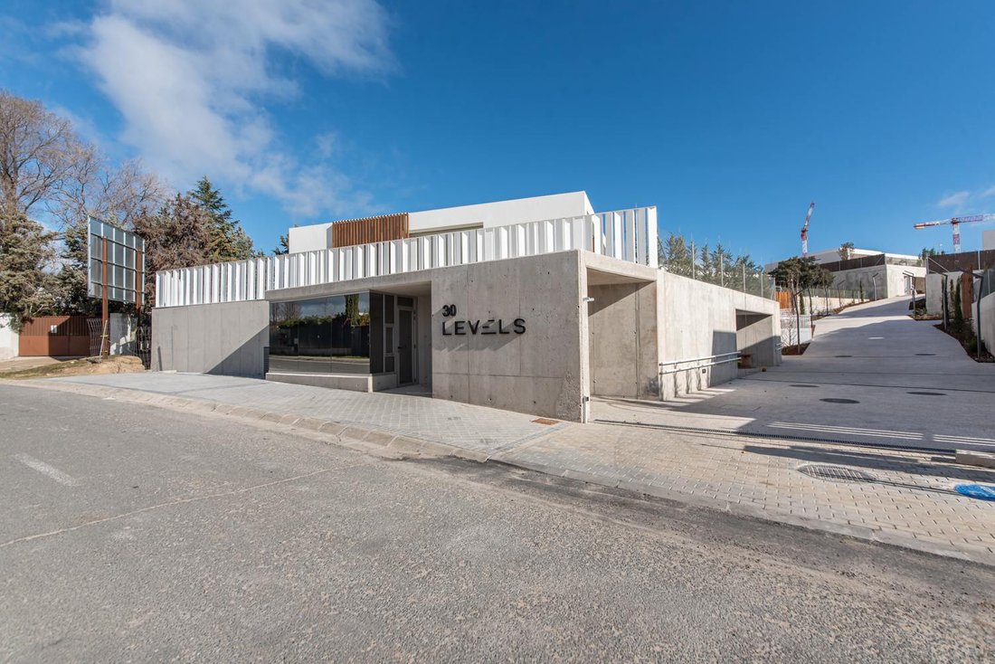 Villa in Boadilla del Monte, Comunidad de Madrid, Spain 4 - 16987612