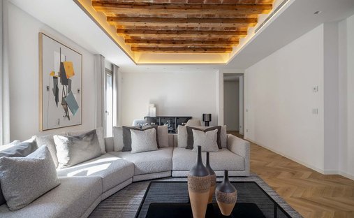 Apartamento en Eixample, Barcelona, España 1