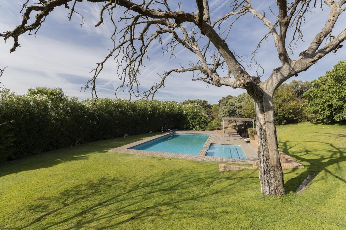 Land in Boadilla del Monte, Comunidad de Madrid, Spain 4 - 17154546