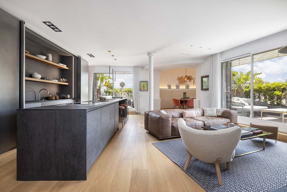 Appartement à Eixample, Barcelone, Espagne 2 - 14384881