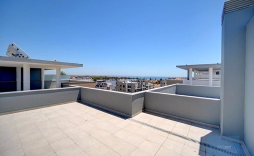 Apartamento en Carcavelos y Parede, Distrito de Lisboa, Portugal 1