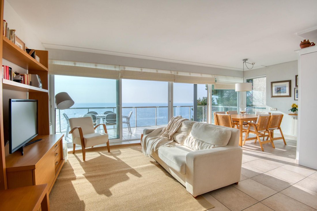 Apartment in Sant Feliu de Guixols, Catalonia, Spain 3 - 16987637