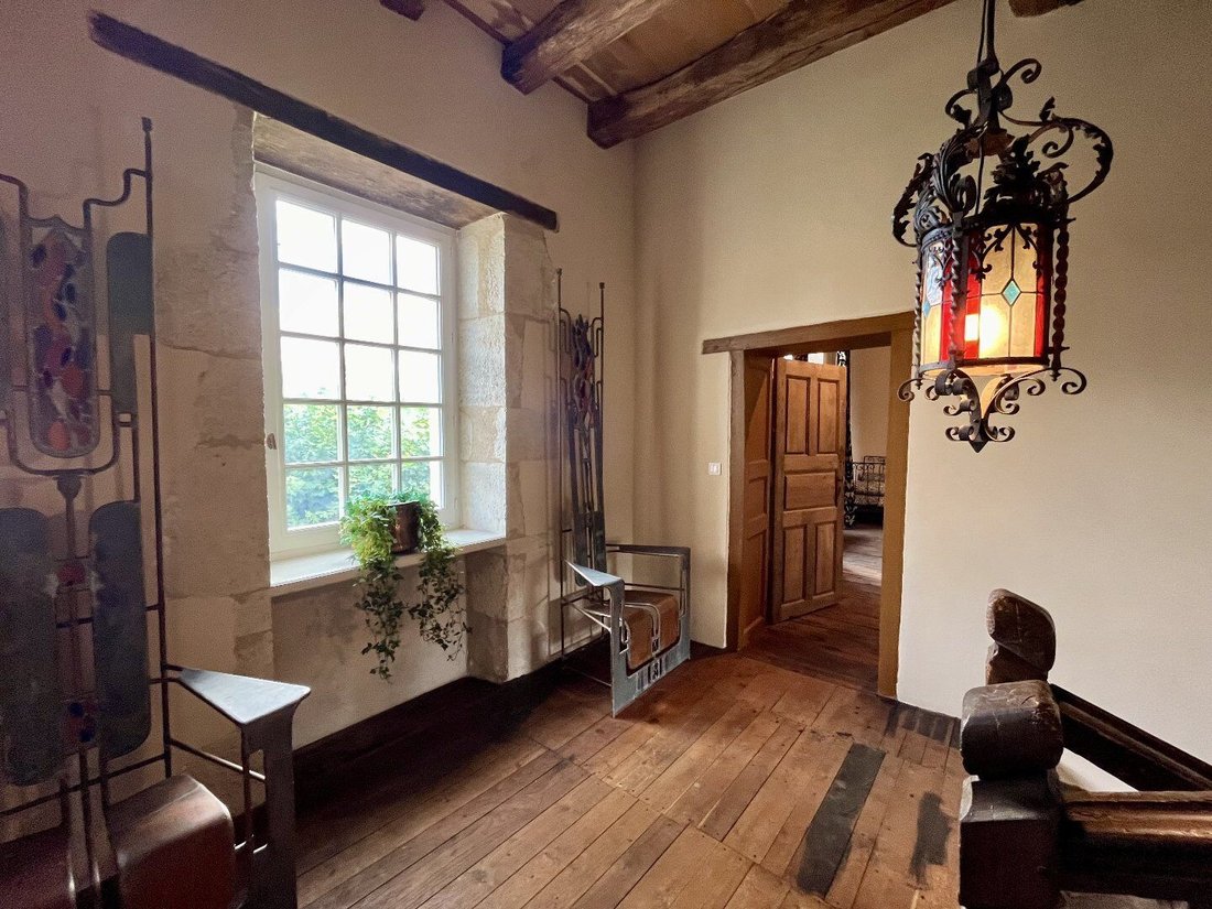 Villa in Luchapt, Nouvelle-Aquitaine, France 4 - 17796689