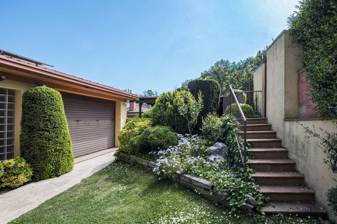 Villa in Sant Cugat del Valles, Catalonia, Spain 2 - 17734781