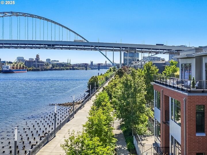 Condo in Portland, Oregon, United States 1 - 17638789