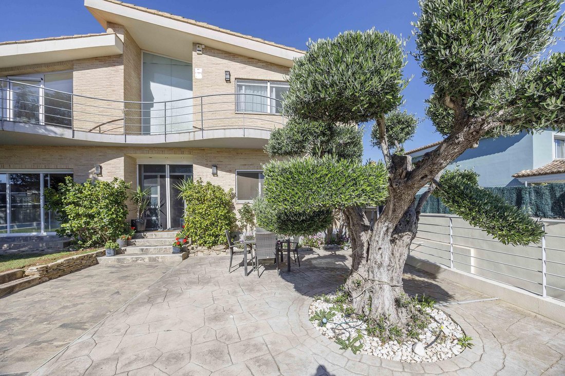 Villa in Betera, Valencian Community, Spain 5 - 16989294