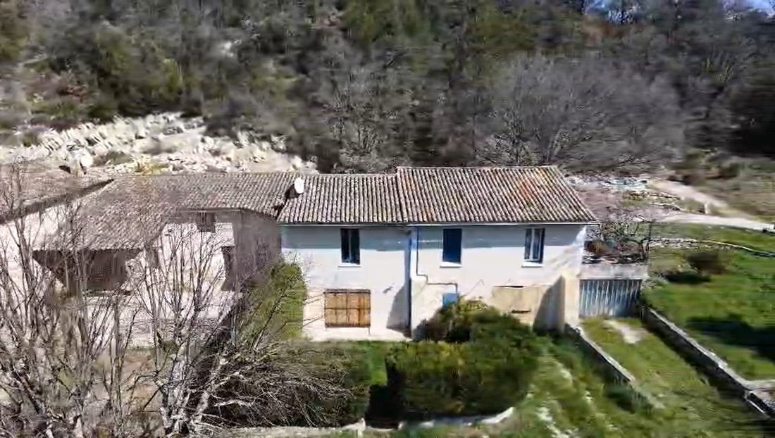Villa in Entrechaux, Provence-Alpes-Côte d'Azur, France 2 - 17796951