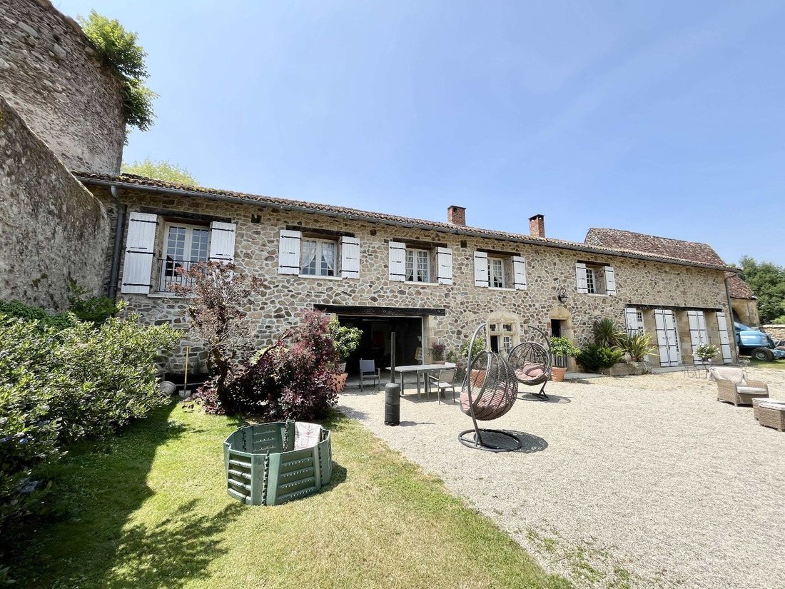 Villa à Ansac-sur-Vienne, Nouvelle-Aquitaine, France 2 - 17796852
