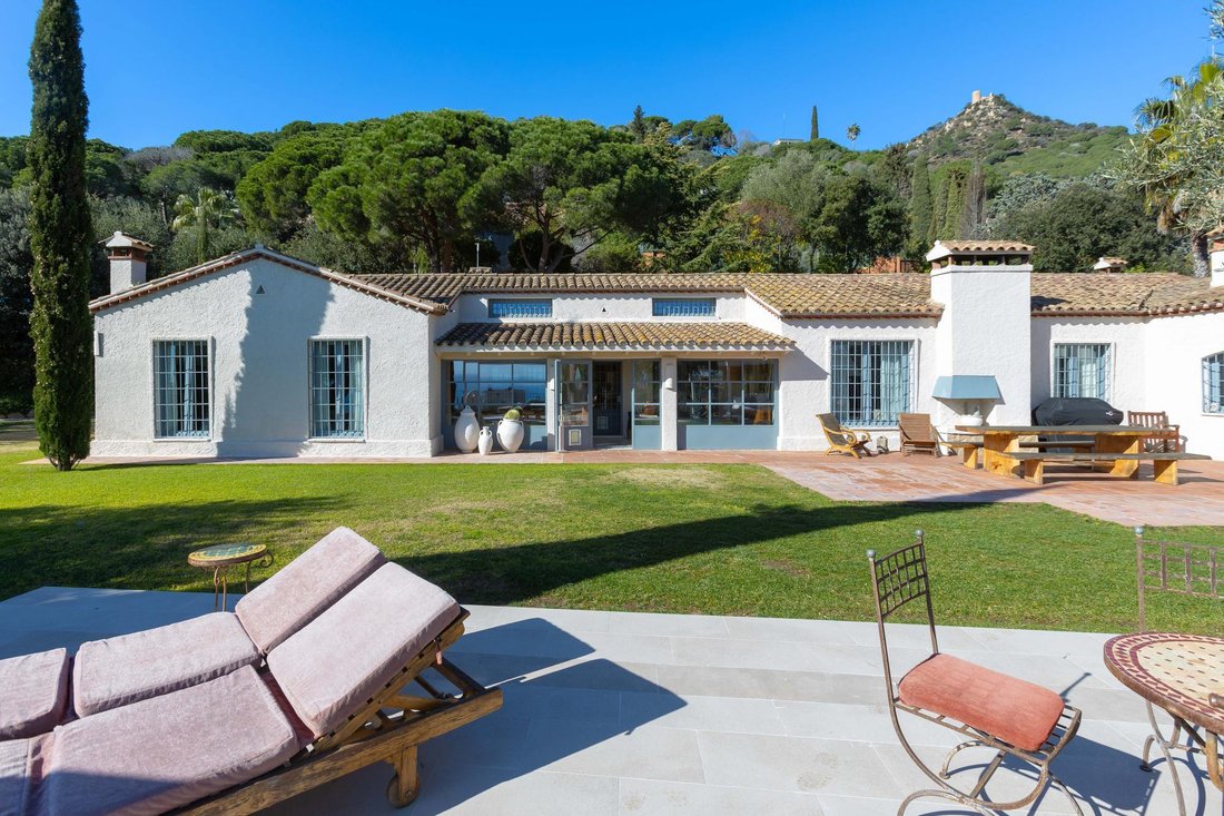 Villa in Cabrera de Mar, Catalonia, Spain 3 - 17133398