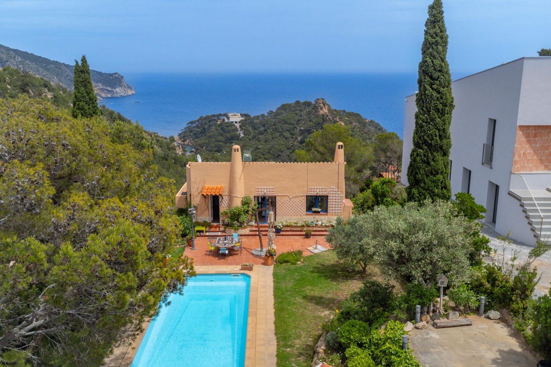 Villa in Begur, Catalonia, Spain 3 - 16989035