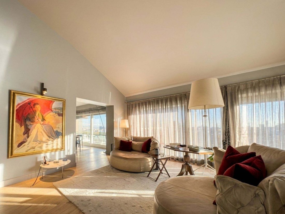 Apartment in Andorra la Vella, Andorra la Vella, Andorra 1 - 16988532