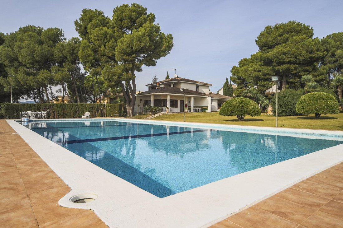 Villa in Calafell (District), Calafell, Spain 2 - 16987735