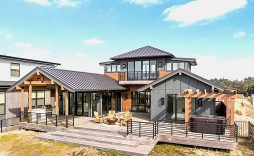 House in Westport, Washington, United States 1