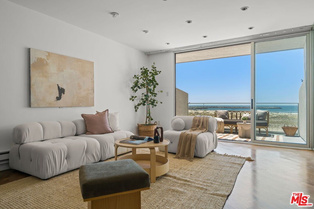 Condo in Marina del Rey, California, United States 1 - 17800777