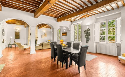 House in Varages, Provence-Alpes-Côte d'Azur, France 1