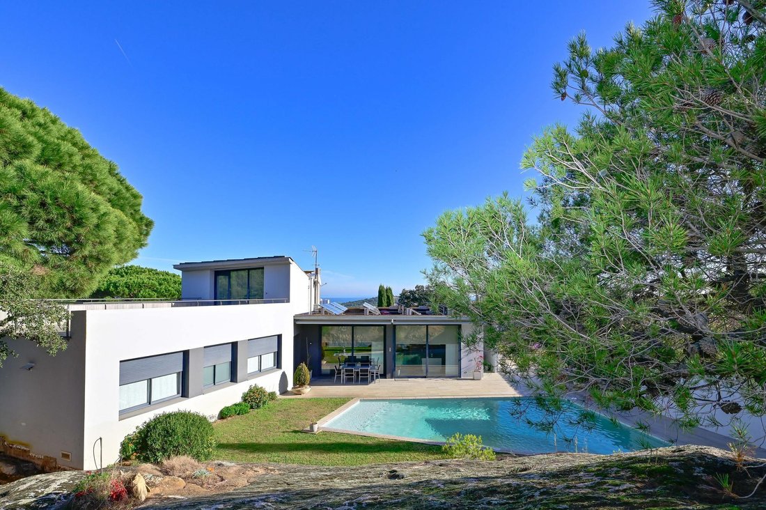 Villa in Sant Feliu de Guixols, Catalonia, Spain 2 - 16988772