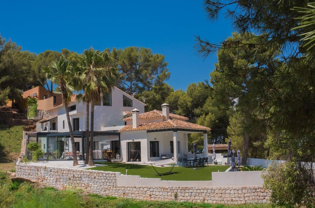 Villa in Este, Malaga, Spain 2 - 16988172