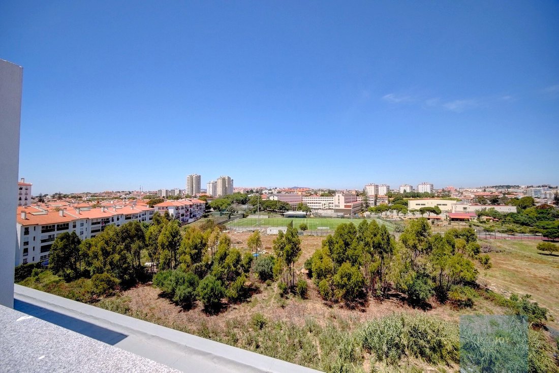 Apartment in Carcavelos e Parede, Lisbon, Portugal 3 - 17797734