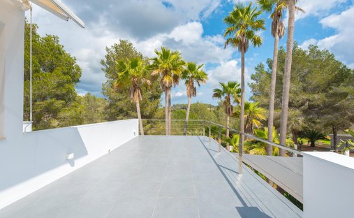 Villa in Santa Gertrudis de Fruitera, Santa Eularia des Riu, Balearic Islands 1