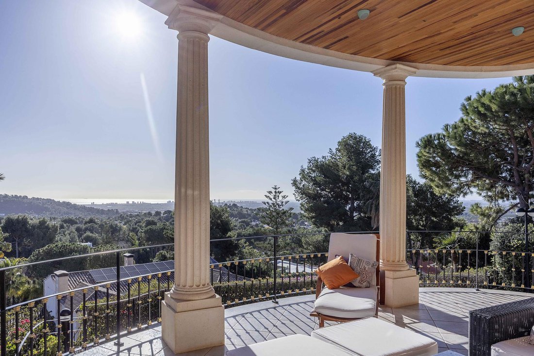 Villa in Los Monasterios, Valencian Community, Spain 2 - 17220327