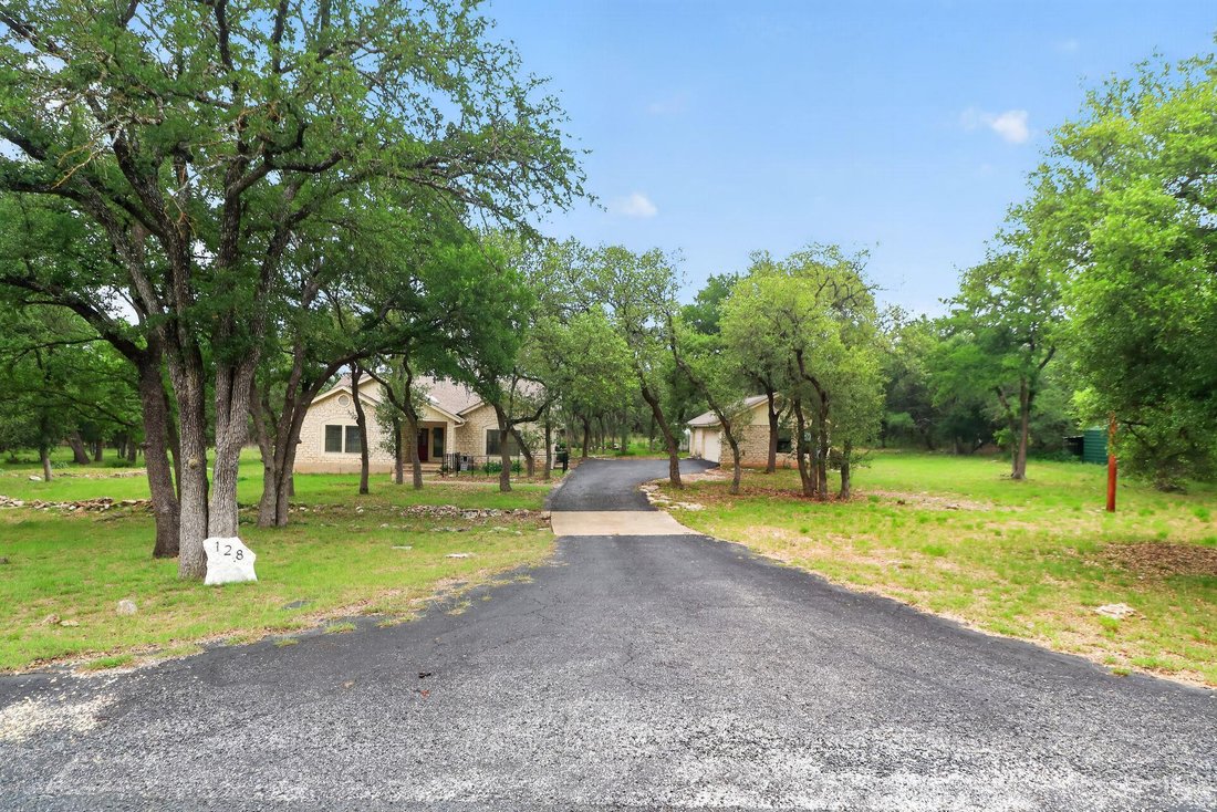 House in Georgetown, Texas, United States 5 - 17799361