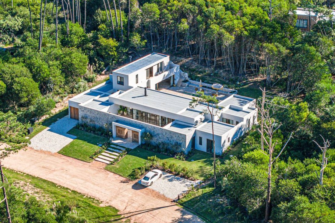 House in Laguna Blanca, Maldonado Department, Uruguay 2 - 17798807