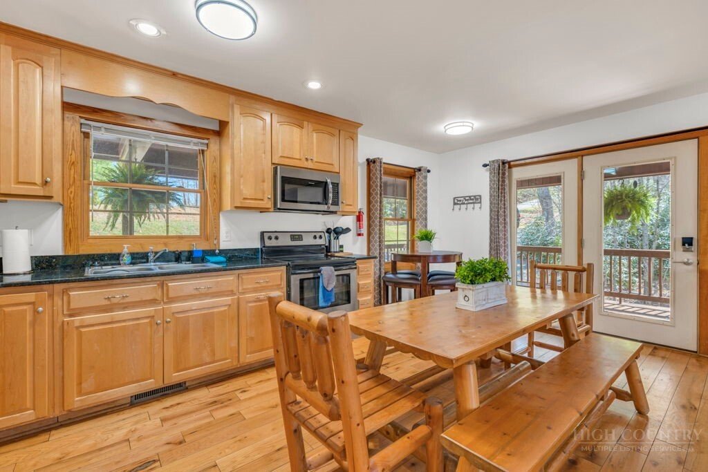 House in Fleetwood, North Carolina, United States 5 - 17795836
