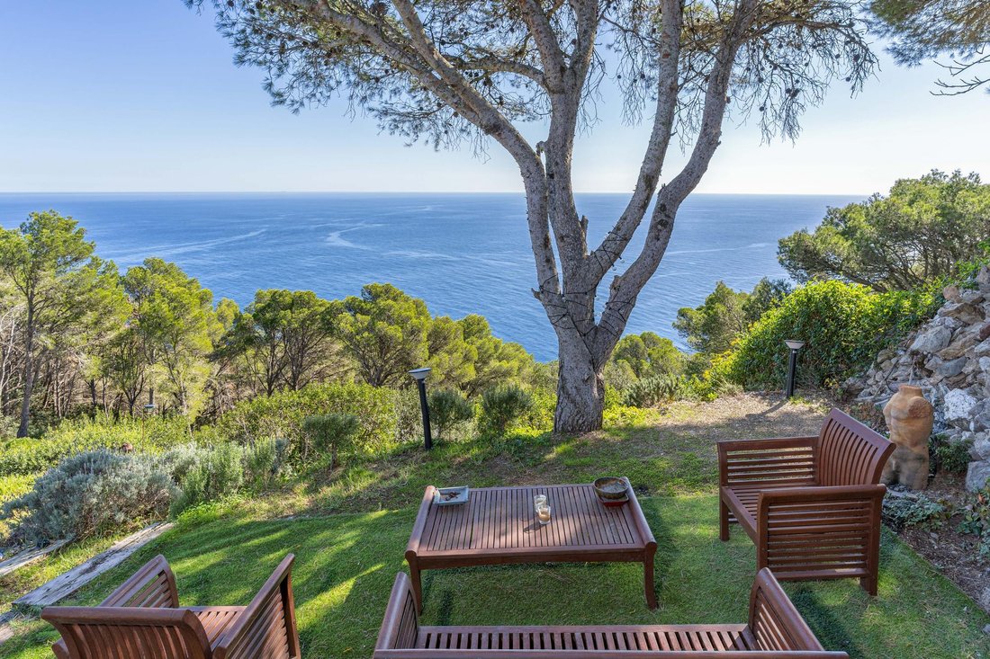 Villa in Begur, Katalonien, Spanien 1 - 16988263