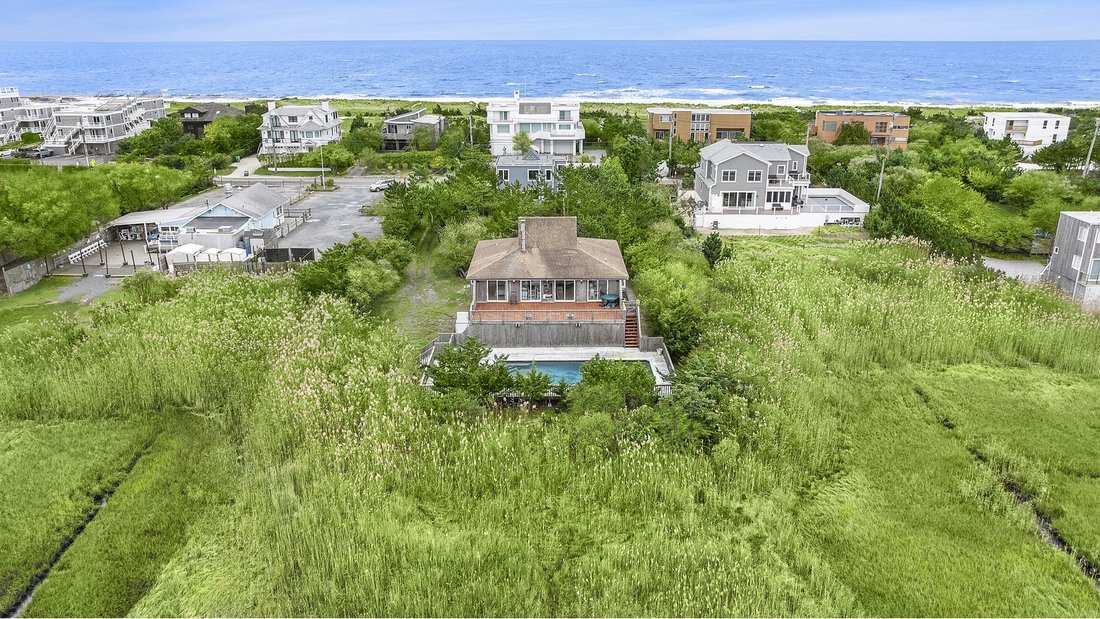 House in Westhampton, New York, United States 1 - 16619625
