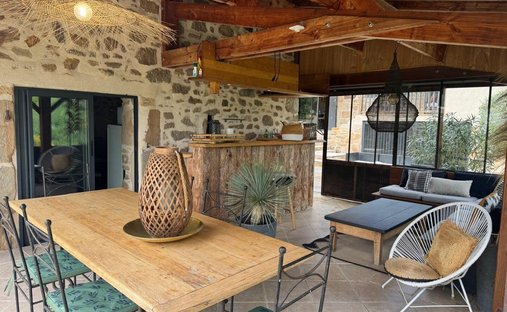 Magnificent Medieval Castle Overlooking The Lot Valley, With Swimming Pool, Outbuildings, Near Figea