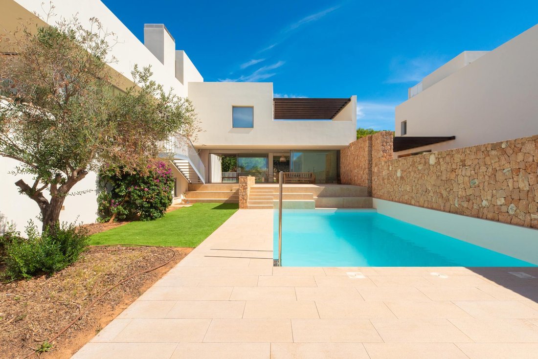 Villa in Sant Josep de sa Talaia, Balearic Islands, Spain 2 - 16988516