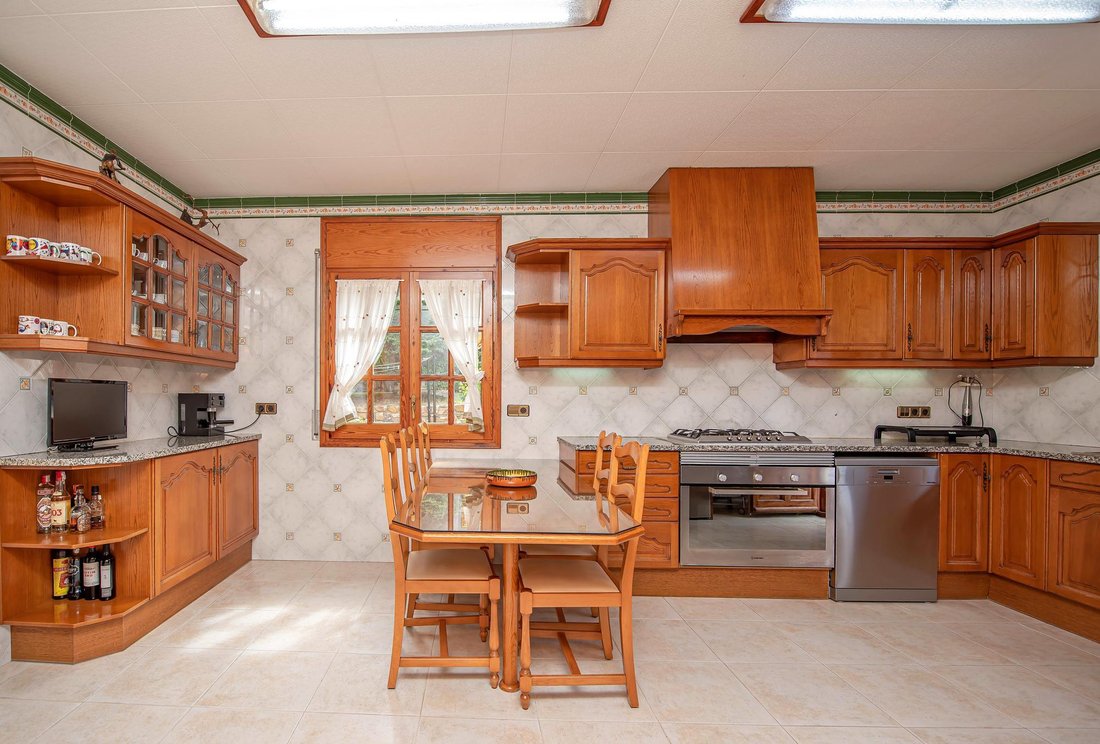 Villa in Sant Feliu de Guixols, Catalonia, Spain 3 - 16989782